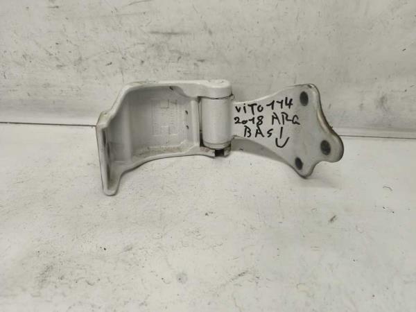 CHARNIER PORTE ARRIERE GAUCHE MERCEDES - Vue 1